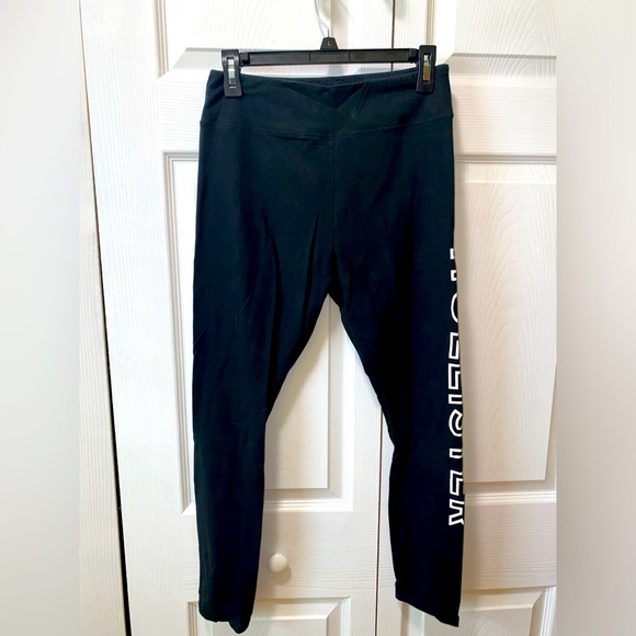 Hollister Large Black Leggings - Picture 1 of 3